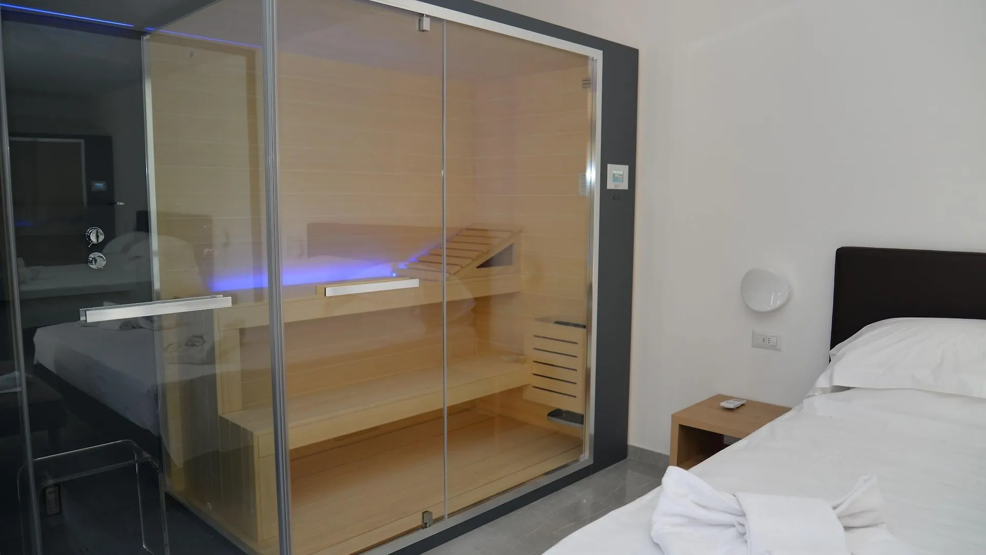 Blue Bay Aparthotel Cefalù 3*,  Ιταλία