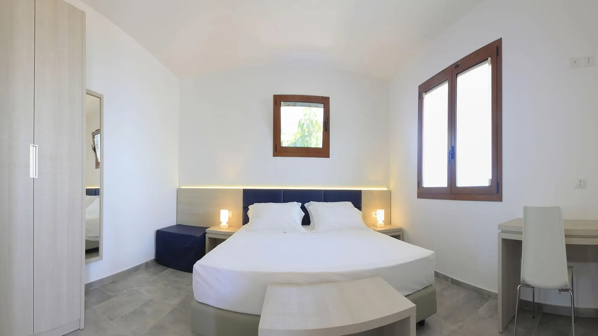 *** Aparthotel Blue Bay Italy